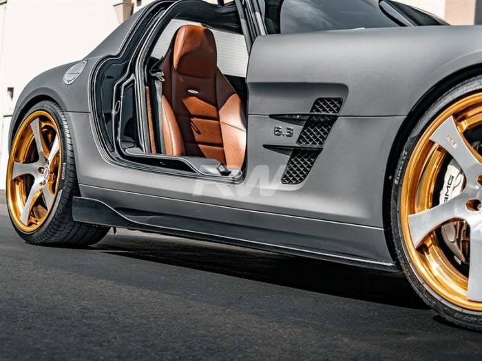 Mercedes SLS Renn Style CF Side Skirt Extensions mercsls03