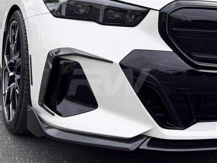 BMW G60 5-Series Carbon Fiber Front Side Vent Trims bmwg6011 thumbnail 3