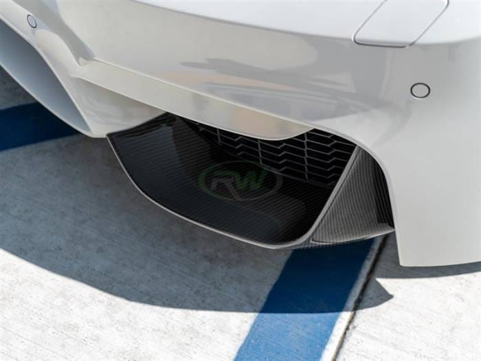 BMW M3/M4 Carbon Fiber Perf Style Splitters bmwf82m402 thumbnail 2
